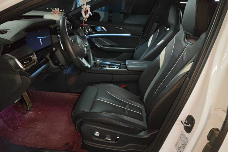 Used Hongqi H6 2023 2.0T ZhiShang Version