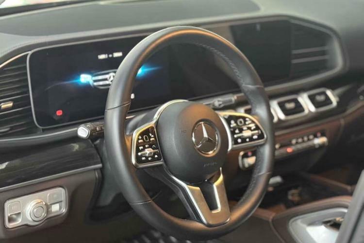 Used Mercedes-Benz GLE 2023 GLE 350 4MATIC Stylish Model
