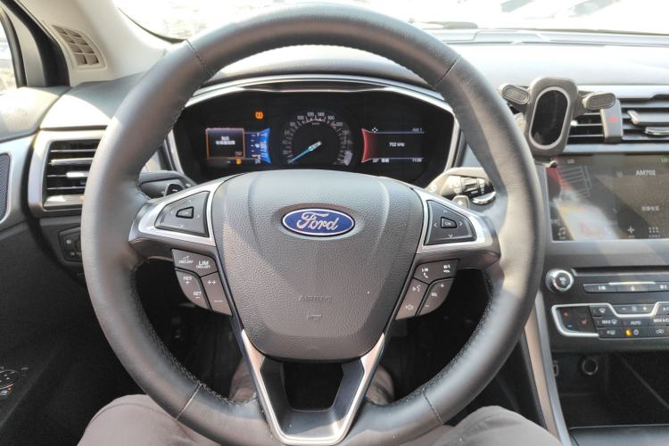 Used Ford Mondeo 2017 EcoBoost 200 Luxury Model