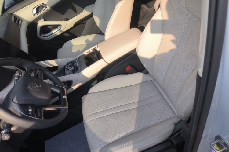 Used BYD Yuan UP 2024 401KM Leading Edition