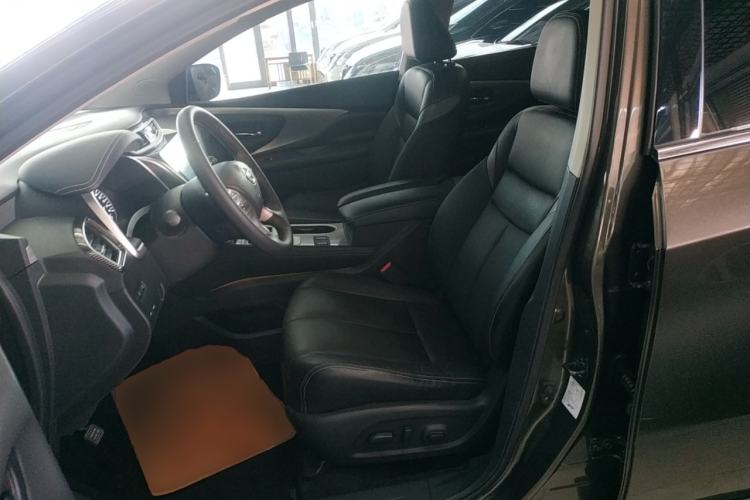 Used Nissan Murano 2019 2.5L XL Two-Wheel Drive Smart Connect Luxury Edition China VI Standard