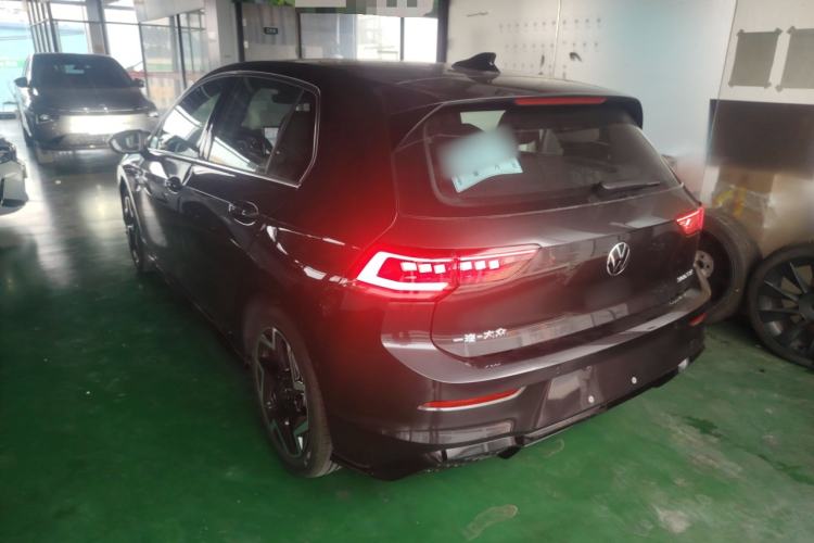 Used Volkswagen Golf 2025 Facelift 300TSI R-Line