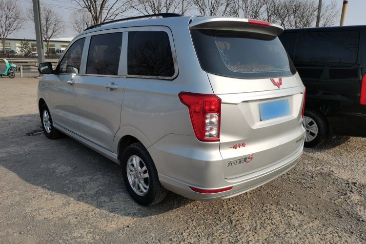 Used Wuling Hongguang 2018 1.5L S Standard Version L2B