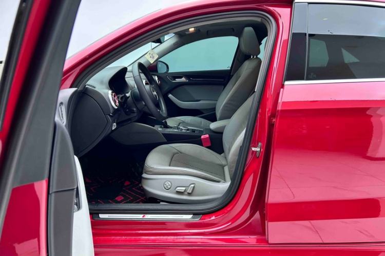 Used Audi A3 2020 Limousine 35 TFSI Fashion Edition China VI Emission Standard