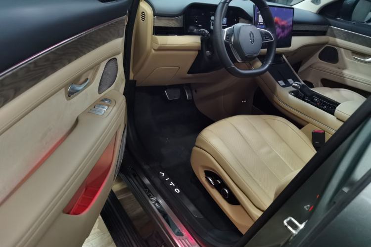 Used Hima AITO M7 2022 1.5T Rear-Drive Comfort Edition
