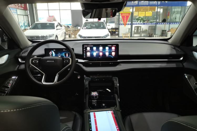 Used Haval H6 2024 1.5T Two-Wheel-Drive Classic Edition
