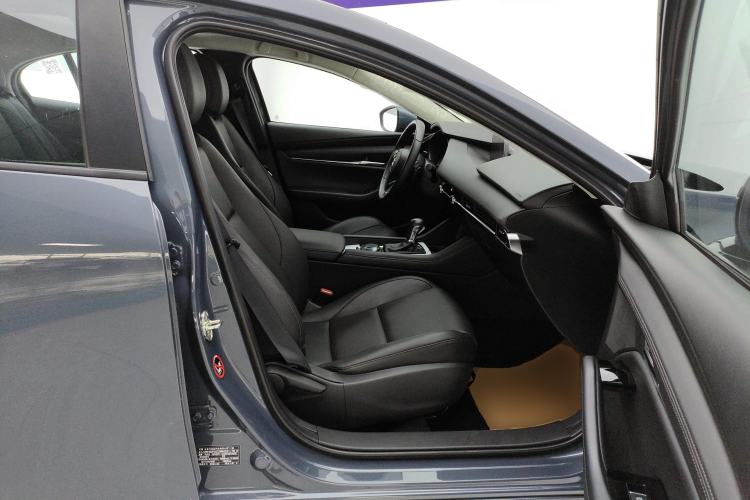 Used Mazda Mazda 3 Axela 2023 2.0L Automatic ZhiZhen Edition

