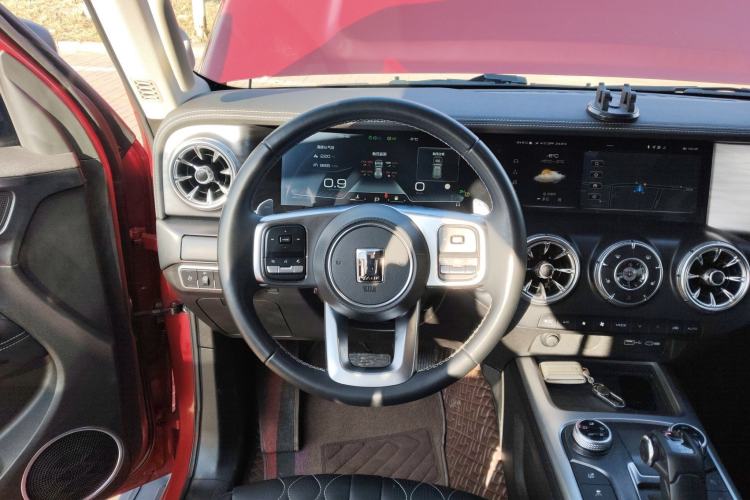 Used Tank 300 2023 Off-Road Edition 2.0T Challenger
