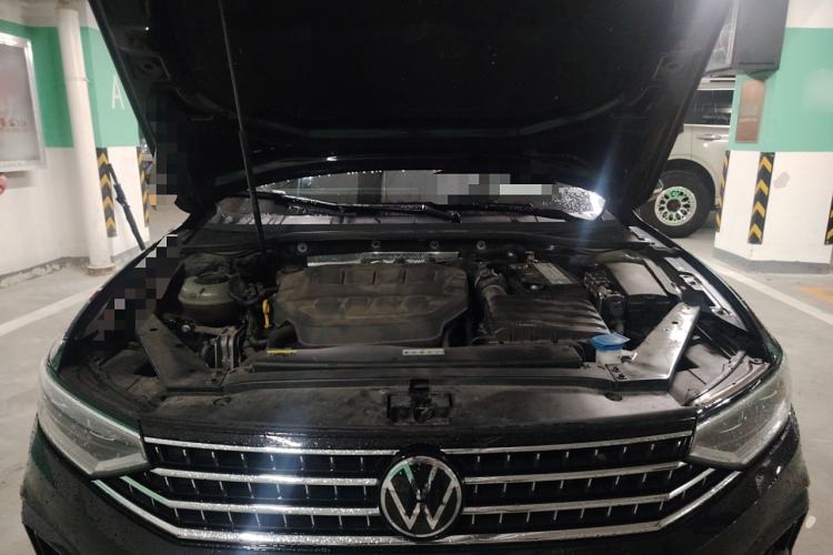 Used Volkswagen Magotan 2023 2 Million Units Commemorative Edition 330TSI DSG Luxury Version
