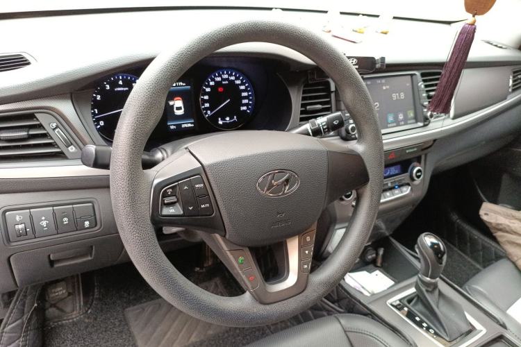 Used Hyundai Mistra 2019 1.8L Automatic Smart GLS Commemorative Model China VI Standard
