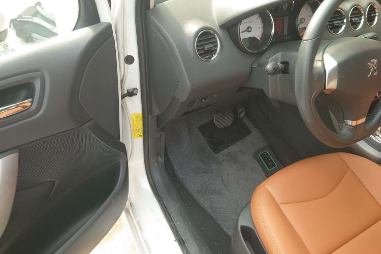 Used Peugeot 408 2013 2.0L Automatic Luxury Edition