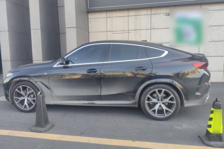 Used BMW X6 2023 xDrive40i M Sport Package
