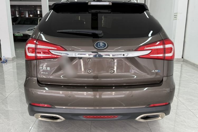 Used BYD Tang New Energy 2017 2.0T All-Wheel Drive Haoya Model 7 Seats