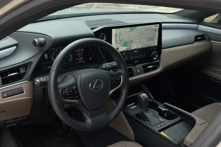 Used Lexus ES 2025 200 Premium Edition
