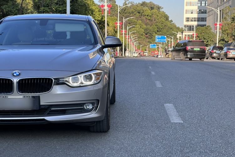 Used BMW 3 Series 2015 320Li Luxury Edition Fashion Model
