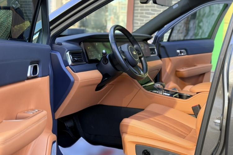 Used Li Auto ONE 2020 Extended-Range 6-Seater Version
