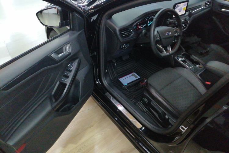 Used Ford Focus 2020 Hatchback EcoBoost 180 Automatic ST Line
