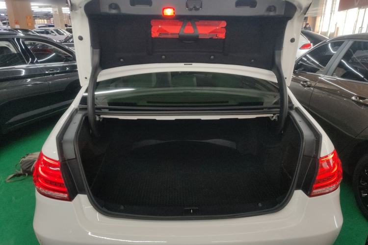 Used Mercedes-Benz E-Class 2014 E 260 L Sport Edition