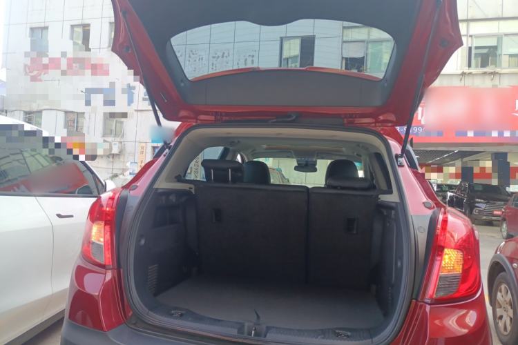 Used Buick Encore 2015 1.4T Automatic Two-Wheel Drive Urban Elite Version
