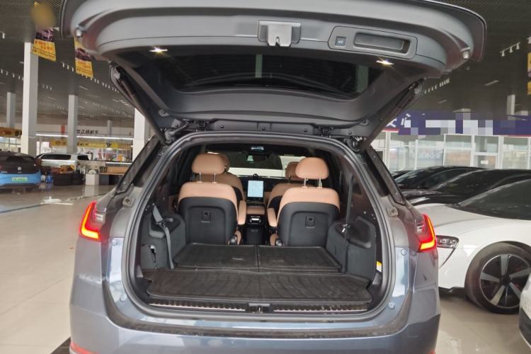 Used Nio ES8 2020 415 km Signature Edition 6-Seater Version
