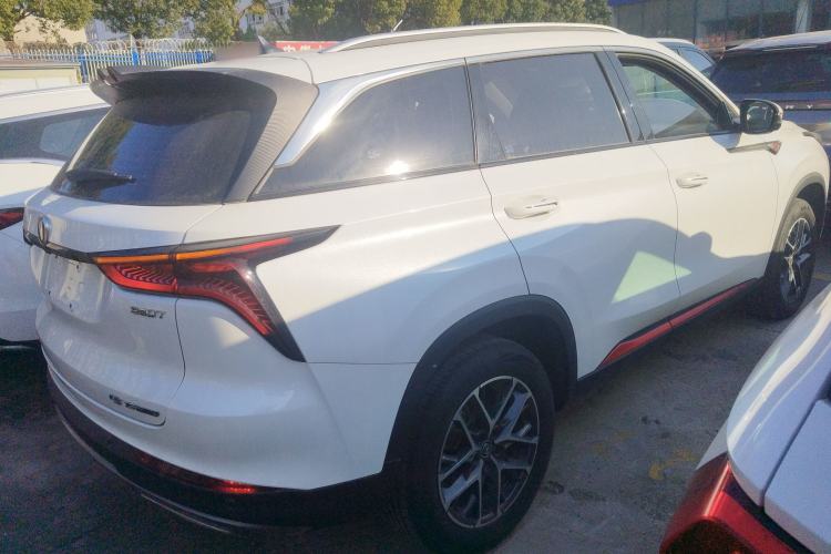 Used Changan CS75 PLUS 2022 Classic Edition 1.5T Automatic Pioneer Model
