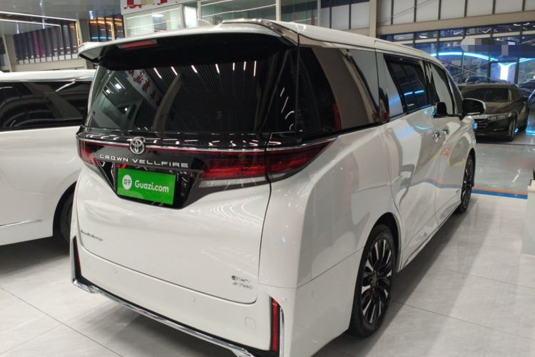 Used Toyota Vellfire 2024 Crown Dual-Engine 2.5L Supreme Executive Edition