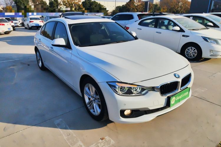 Used BMW 3 Series 2016 320Li Ambition Model
