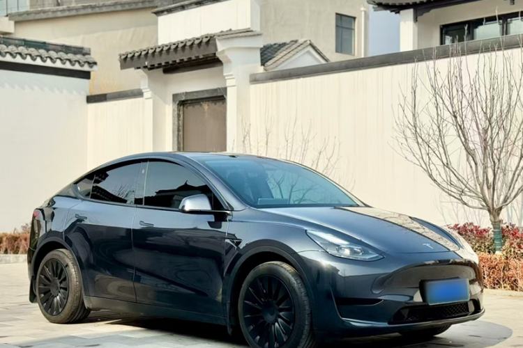 Used Tesla Model Y 2024 Rear-Wheel-Drive Version