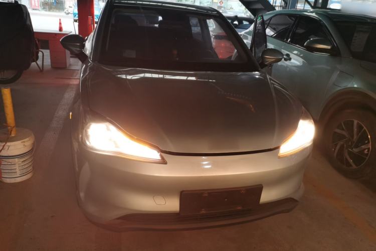 Used NETA V 2022 Long-Range Industry Custom Edition