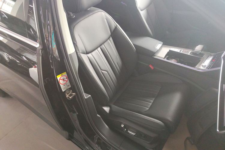 Used Audi A6L 2024 40 TFSI Luxury Prestige Edition