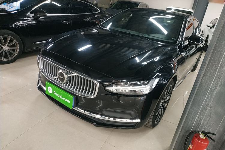 Used Volvo S90 2024 B5 Zhiyuan Luxury Edition
