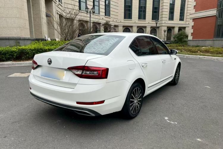 Used Skoda Octavia 2019 1.5L Automatic Luxury Edition