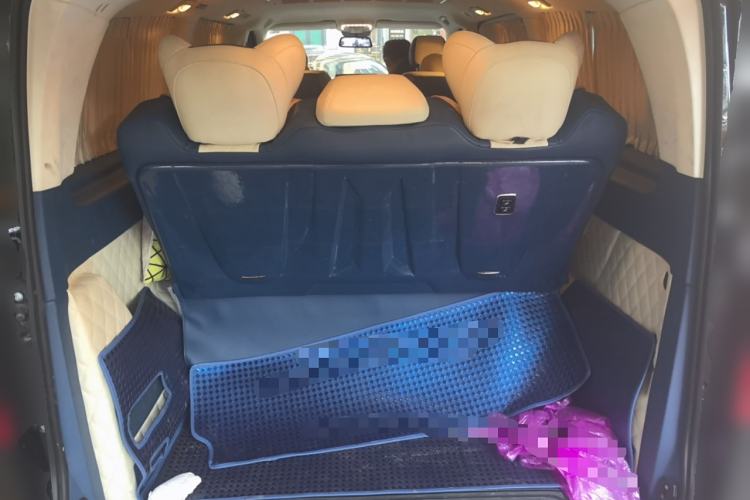 Used Mercedes-Benz Vito 2021 2.0T Elite Version 7 Seats
