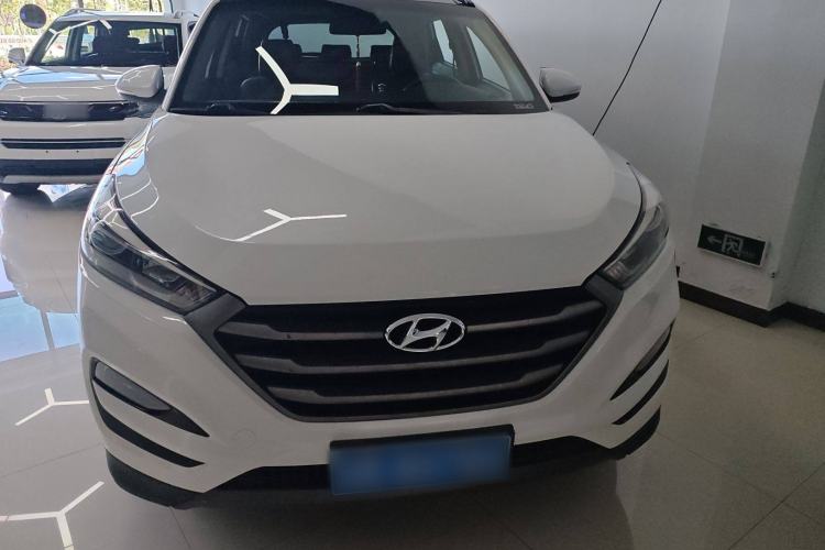 Used Hyundai Tucson 2015 1.6T Dual-Clutch Two-Wheel-Drive Smart Model
