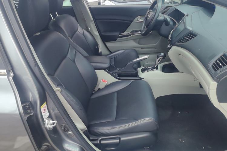 Used Honda Civic 2016 1.8L Automatic Comfort Version
