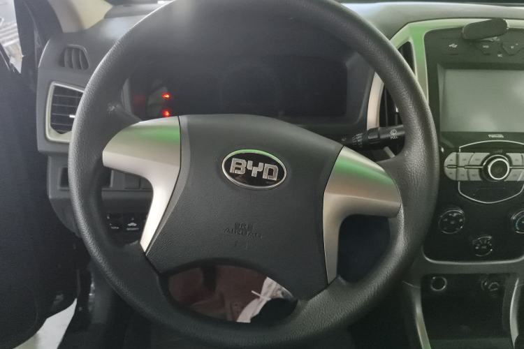 Used BYD F3 2015 Energy-Saving Edition 1.5L Manual Luxury Model