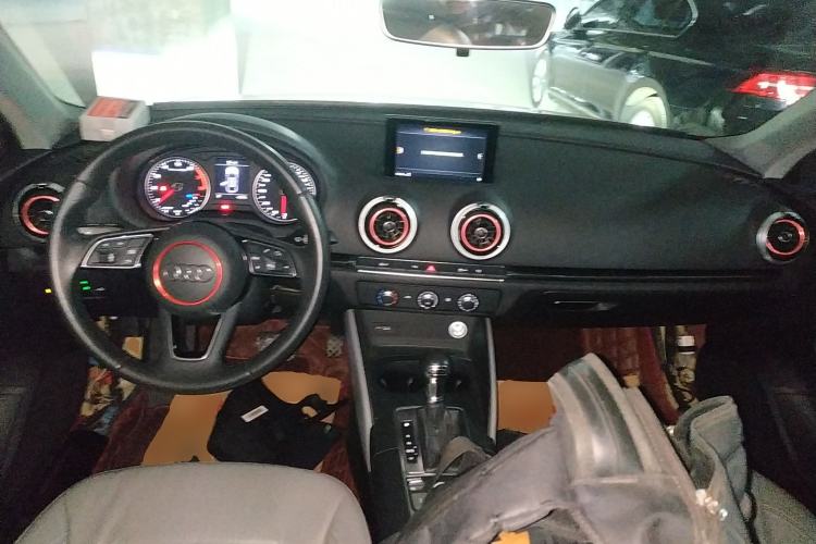 Used Audi A3 2019 Limousine 35 TFSI Fashion Edition China V standard
