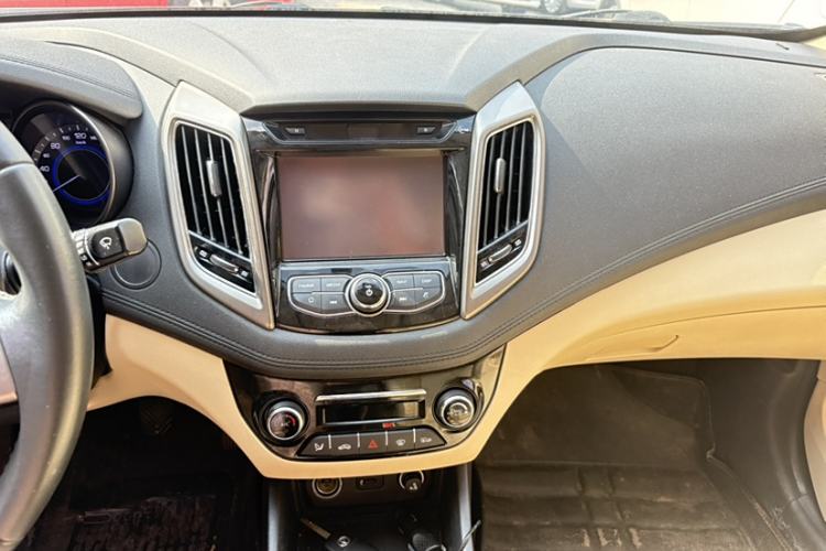 Used Changan Eado 2016 1.6L Manual Fashion Edition
