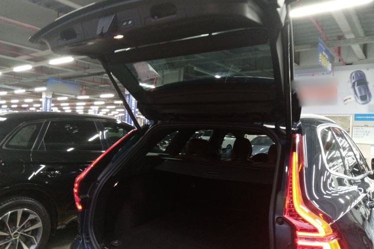 Used Volvo XC60 New Energy 2024 T8 Plug-in Hybrid Long-Range All-Wheel Drive Smart Luxury Edition
