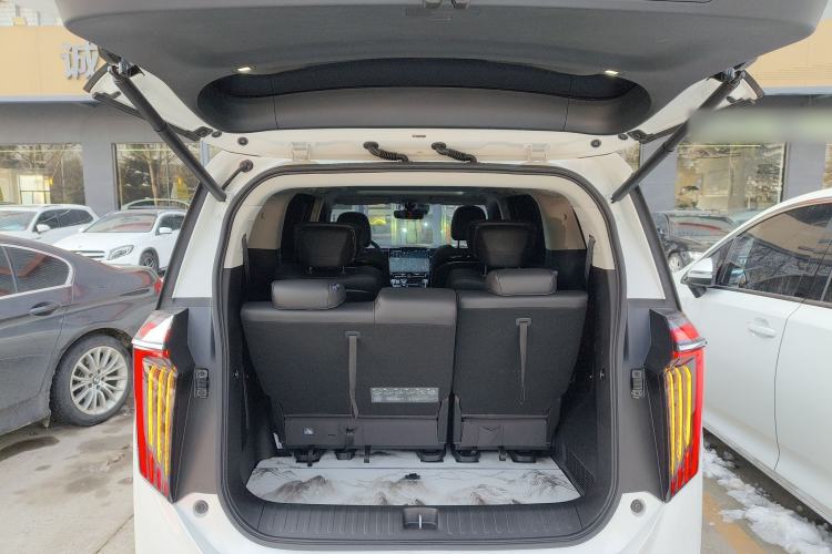 Used GAC Trumpchi M8 2024 Master Series Super Hybrid Edition