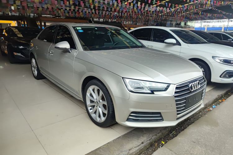 Used Audi A4L 2018 30th Anniversary Edition 40 TFSI Trendy Model
