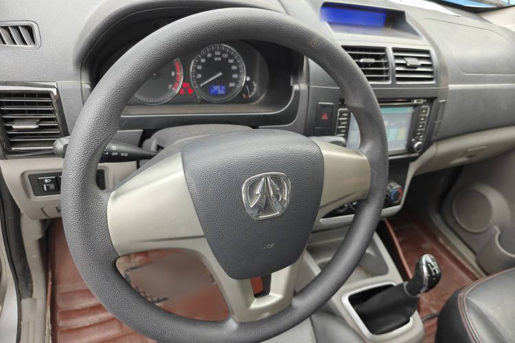Used BAIC Weiwang M20 2014 1.5L practical type BJ415A
