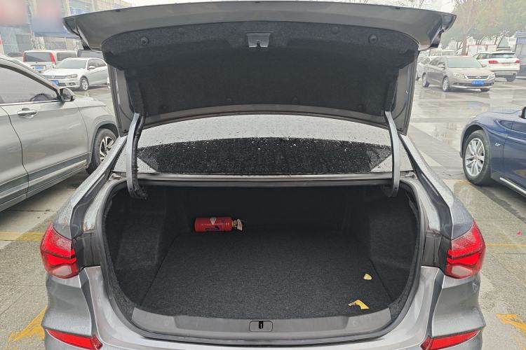 Used Chevrolet Monza 2020 320 Automatic Enjoyment Edition
