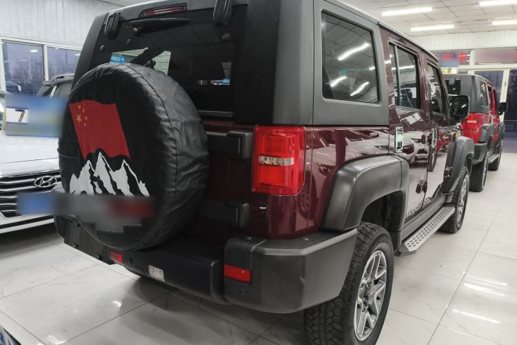 Used  BJ40 2016 40L 2.3T Automatic All-Wheel Drive Premium Edition
