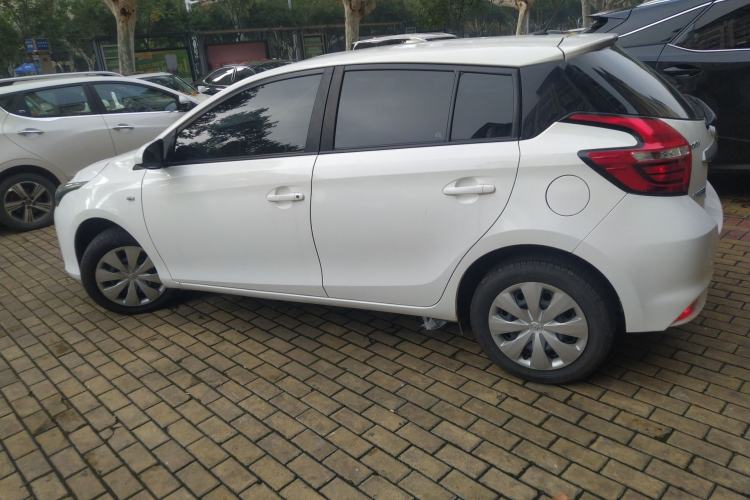 Used Toyota YARiS L 2016 Revised 1.5E CVT Charming Edition