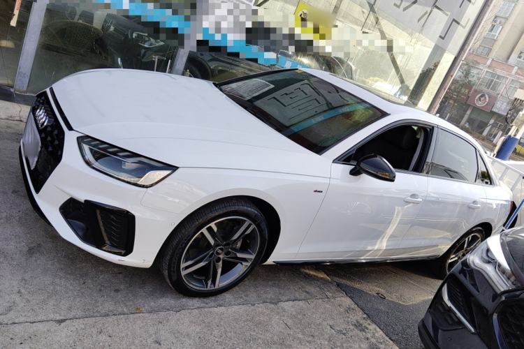 Used Audi A4L 2022 40 TFSI Luxury Dynamic Model
