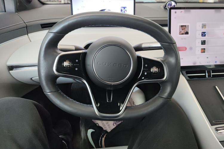 Used Hima Luxeed S7 2024 Pro Rear-Drive Long-Range Version