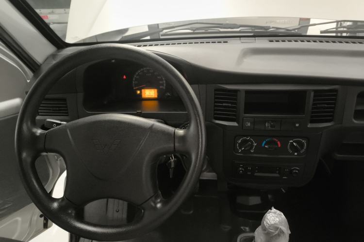 Used Wuling Zhiguang 2023 1.5L Practical Version 5/7 Seats
