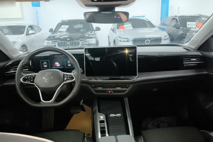 Used Volkswagen Magotan 2024 380TSI DSG Prestige Edition DaMai Package
