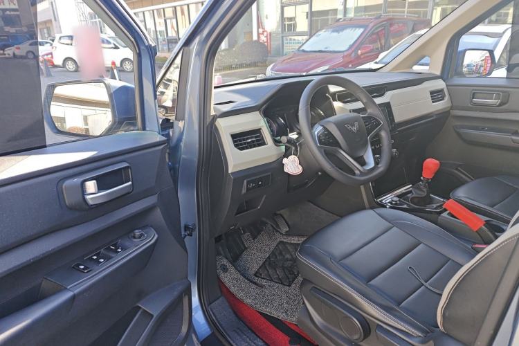 Used Wuling Hongguang PLUS 2019 1.5T Manual Luxury 7-Seater